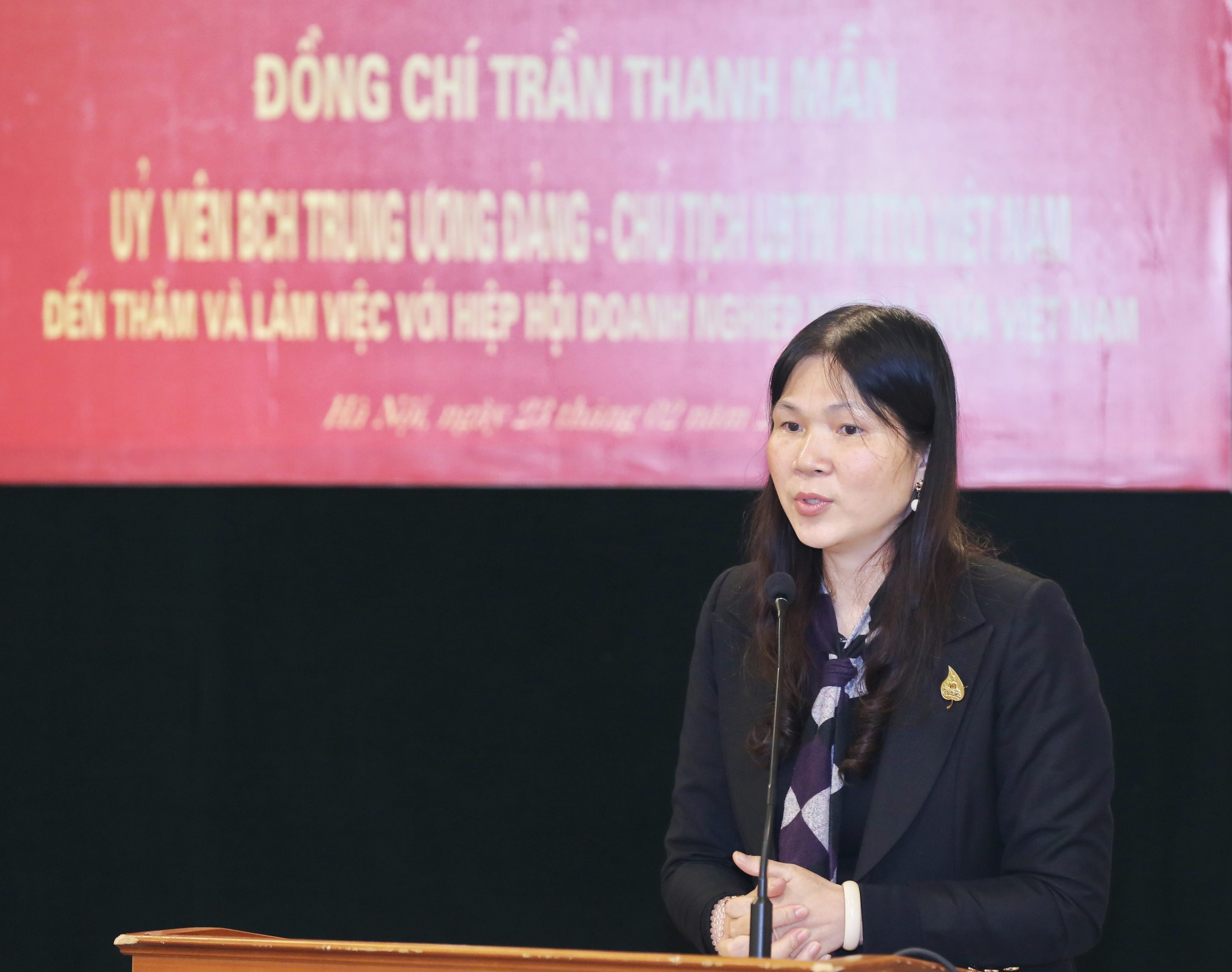 Mặt trận tiếp sức cho doanh nghiệp phát triển Mặt trận tiếp sức cho doanh nghiệp phát triển